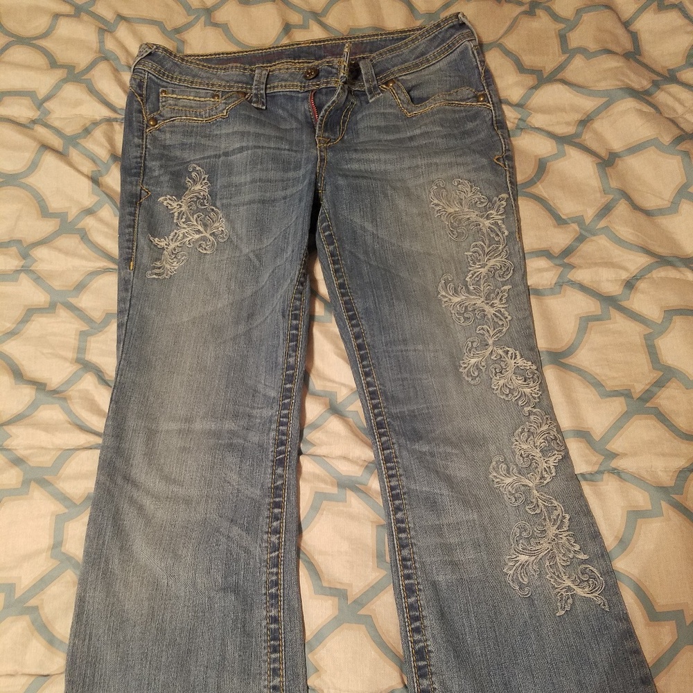 Jeans